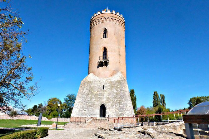 Transylvania Day Trip from Bucharest: In Search of Count Dracula - An In-Depth Look at the Transylvania Day Trip from Bucharest