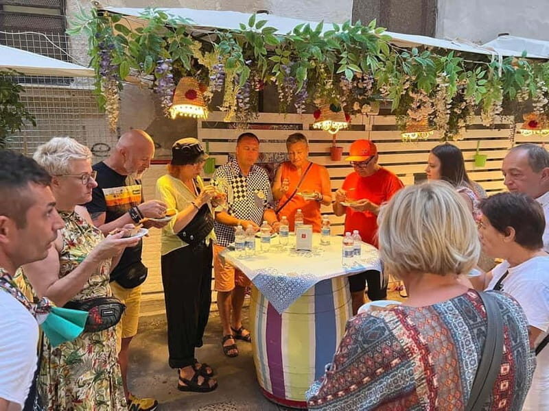 Trapani: Half-Day Old Town Foodie Tour with Local Guide - The Value of This Experience