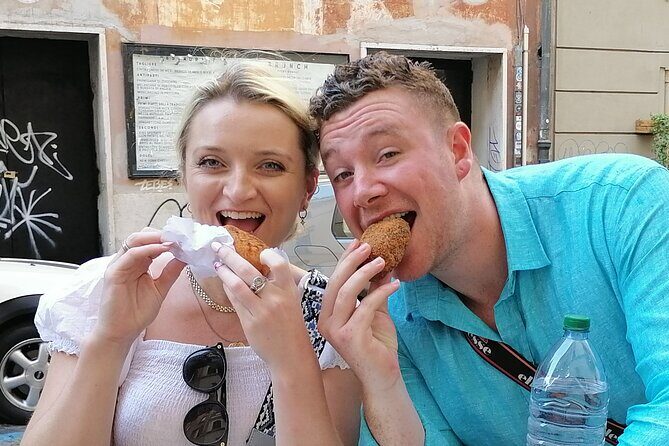 Trastevere and Ghetto tasting street food and walk-max 12 people - FAQ