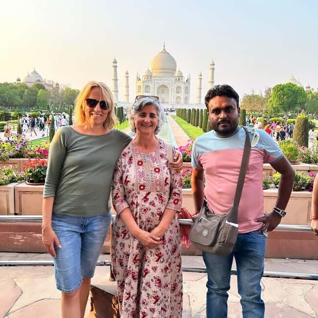 travel india with mahendra - Key Points