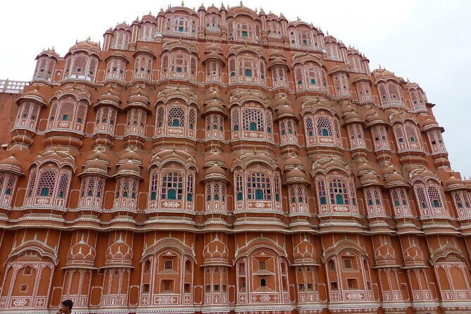 Travel Through the Streets of Jaipur by Tuktuk with a Local - The Sum Up