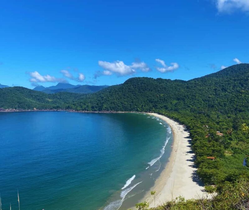 Travessia da Juatinga trekking on the green coast of Paraty - The Value Proposition