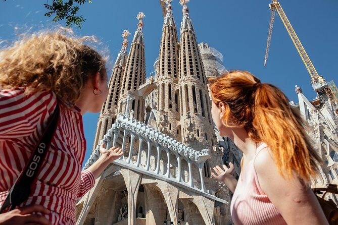 Treasures of Barcelona: Private Gaudi Walking Tour - The Value of a Private Gaudí Tour