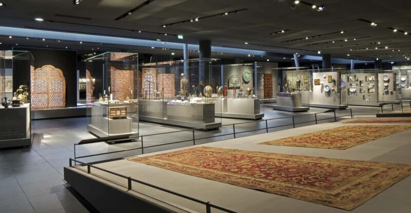 Treasures of Islam at the Louvre: A Journey Through History - What to Expect During the Tour