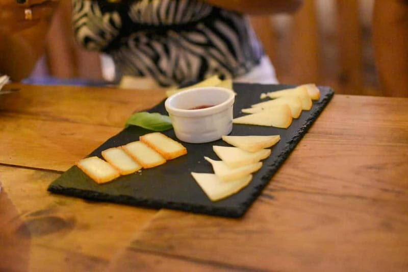 Treasures of Lisboa : Alfama Food Tour with 18 Tastings - Exploring Lisbon’s Alfama with All Your Senses
