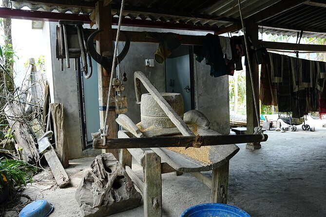 Trekking 1 circle the local village to admire Muong Hoa valley - Frequently Asked Questions