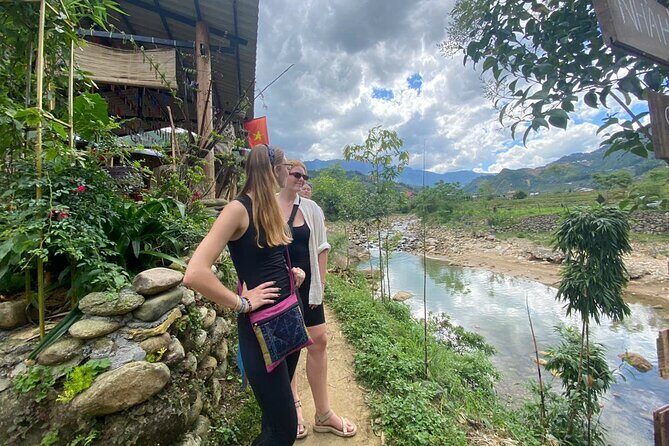 Trekking 2 days 1 night in Sapa by bus from Hanoi - Authentic Experiences and Scenic Highlights
