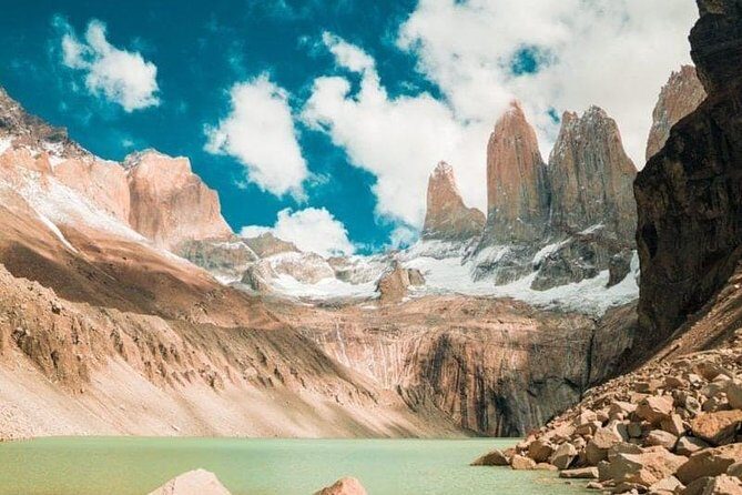 Trekking Base Torres del Paine Imperdible - Key Points