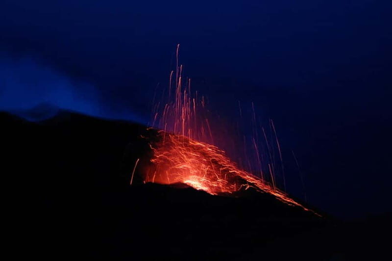 Trekking to the craters of Stromboli at sunset - Who Should Consider This Tour?