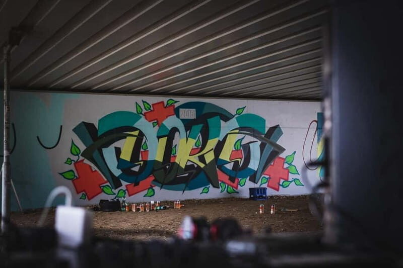 Trenín: Walking Street Art Tour - Why This Tour Works and Who It’s For