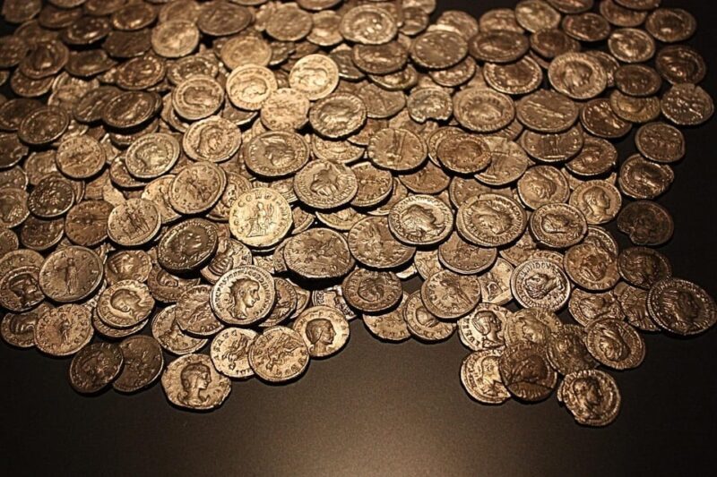 Trier: Solve the Mystery of the Merchant's Gold! - Authentic Experience and Educational Value