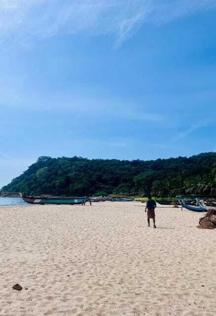 Trincomalee: Tuk-Tuk city tour with a guide - Practical Tips for Visitors