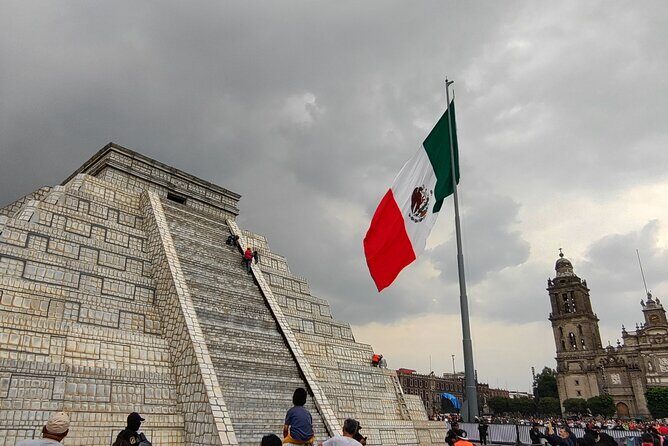 Trip Photography in Mexico City - A Photographic Journey Through Mexico City with Fernando Ferrer