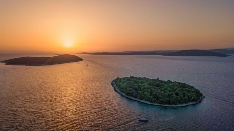 Trogir and Split Private Blue Lagoon & olta 3 Islands Tour - Introduction