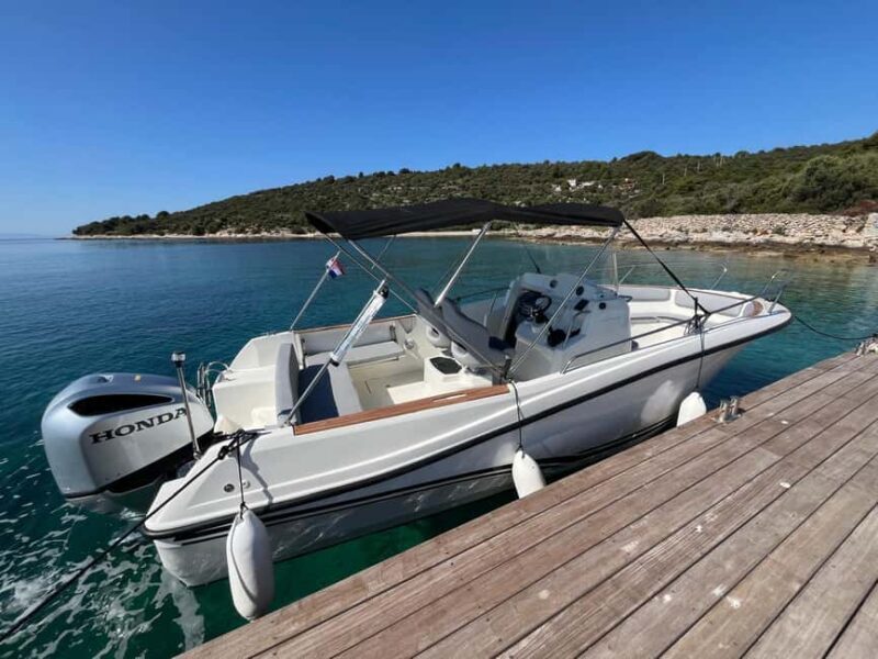 Trogir: Blue Lagoon and 3 Islands Speedboat Tour - What’s Included and What’s Not