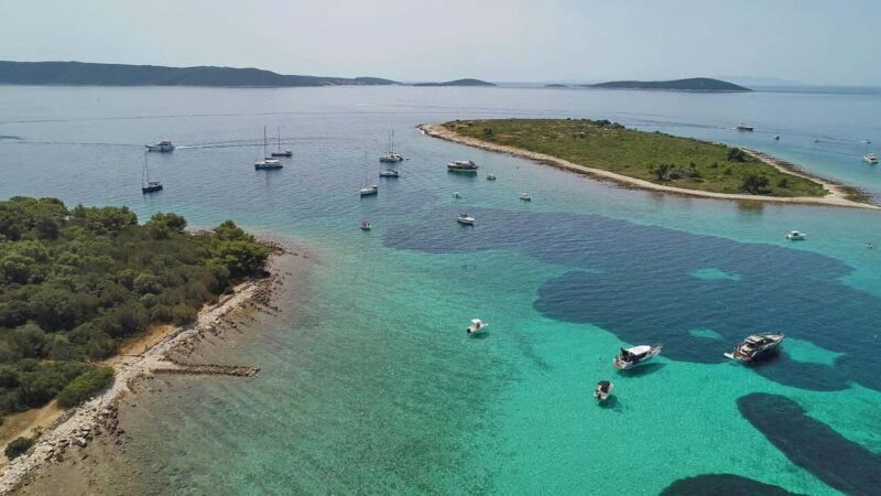 Trogir/Katela: Private tour to Blue Lagoon and 3 islands - Key Points