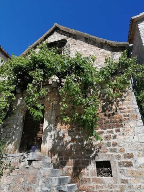 Trogir; Private walking tour of higlights of Trogir - A Closer Look at the Trogir Private Walking Tour