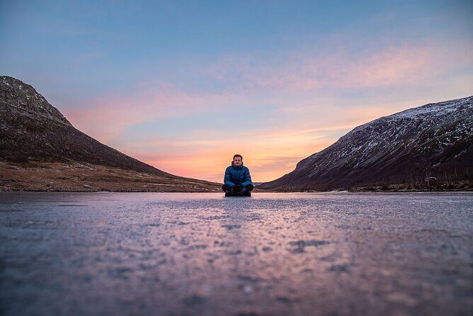 Tromsø: Arctic Landscapes Hiking / Snowshoeing Tour in the wild - Exploring the Arctic Wilderness with Tromsø’s Snowshoe Tour