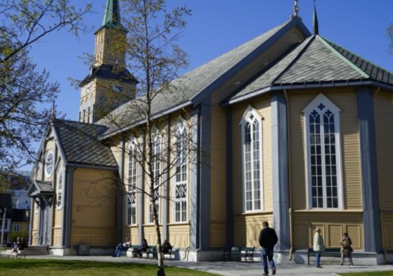 Tromso: City Highlights Guided Walking Tour - Tromso: City Highlights Guided Walking Tour