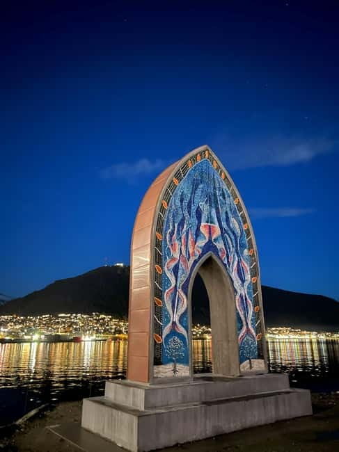 Tromsø: Evening City Walking Tour with Arctic Stories - FAQ