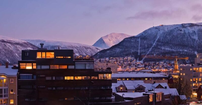 Tromso: Express Walk with a Local in 60 minutes - FAQs
