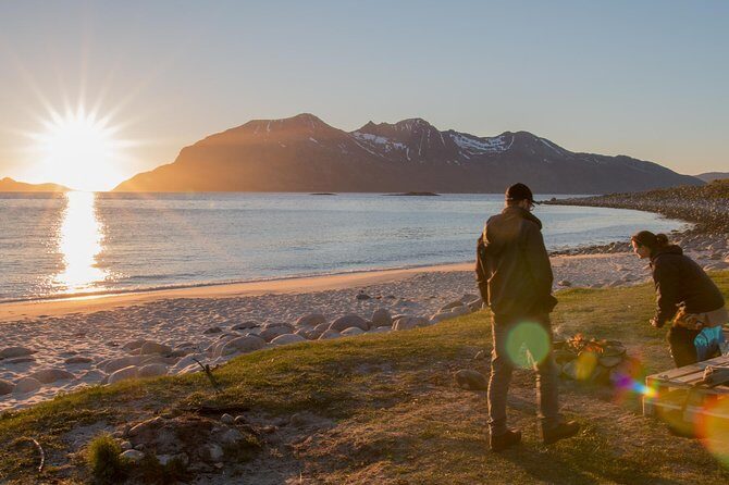 Tromsø: Midnight Sun with Campfire with Wandering Owl - Who Will Love This Tour?