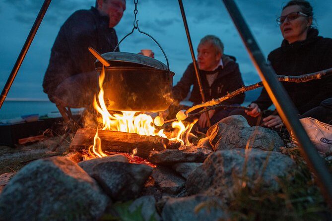 Tromsø: Midnight Sun with Campfire with Wandering Owl - Frequently Asked Questions