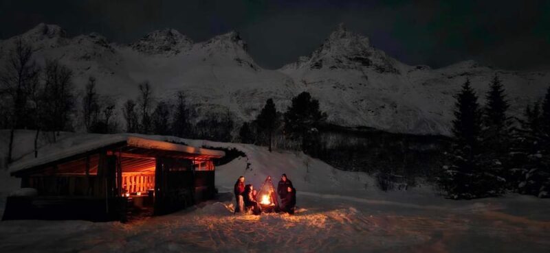 Tromsø: Northern Lights Hunt. Local Guide, Private Basecamp. - What’s Included and What to Keep in Mind