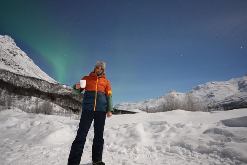 Tromsø: Northern Lights Minibus Small Private Tour Group - An In-Depth Look at the Tromsø Northern Lights Small Private Tour