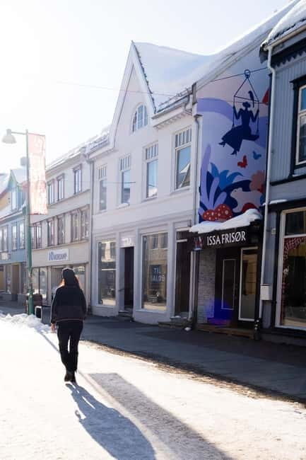 Tromsø: Private Photoshoot in the City Centre - Tromsø: Private Photoshoot in the City Centre