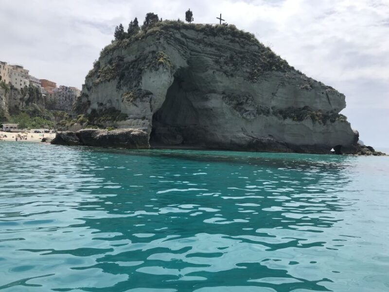 Tropea: Capo Vaticano Boat Trip with Snorkeling & Drink - The Sum Up