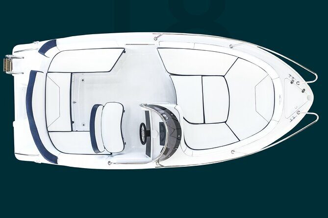 Tropea: Rental New Boat 2025. 4 hours of pure fun - 7 seats - The Sum Up