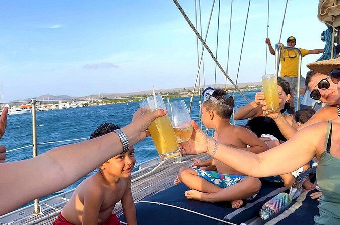 Tropical Dream Snorkel and Dinner Sail in Aruba - Who Will Love This Tour?