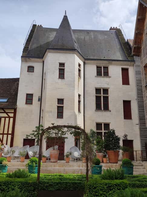 Troyes: "Troyes Roman" guided tour - A Detailed Look at the Troyes "Troyes Roman" Guided Tour