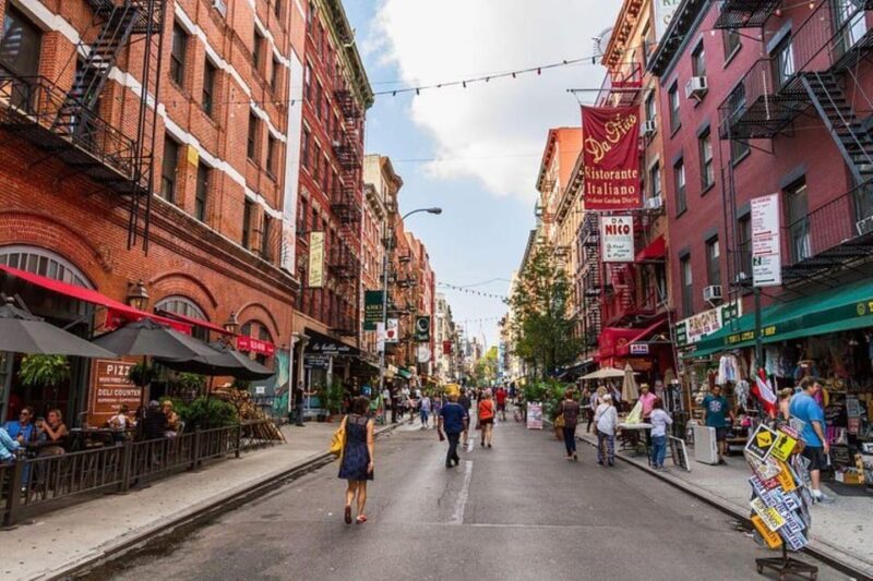 True Crime New York: NYPD-Guided Mafia Walking Tour w/ Food - Value for Money