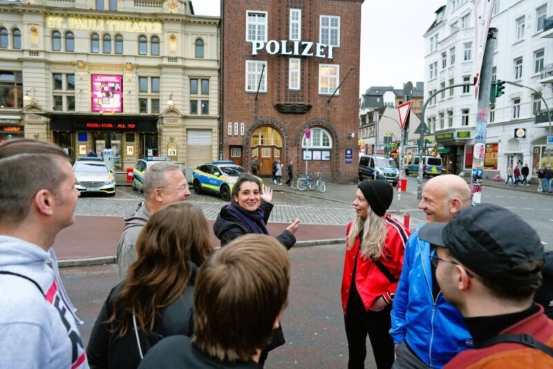 True Crime-Quiztour  kultige Tatorte & knifflige Fragen - What to Expect from the True Crime-Quiztour in Hamburg