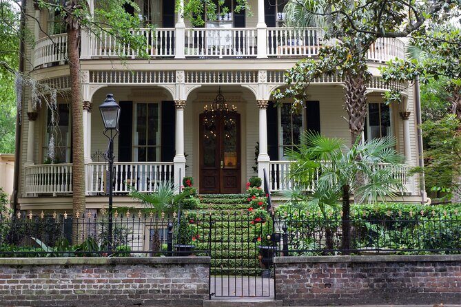 True Crime Walking Tour in Savannah - Key Points