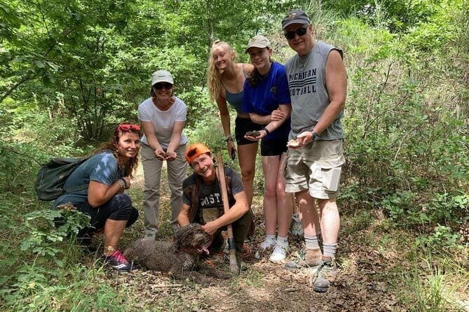 Truffle hunt in Chianti with cooking class and sunset dinner - Exploring the Pitti Palace: Florence’s Renaissance Gem