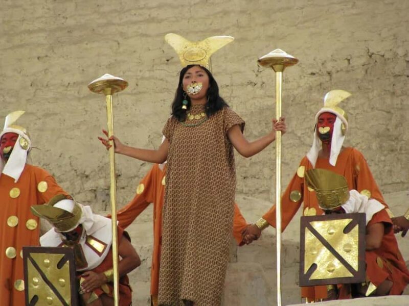 Trujillo: The Sorcerer and the Lady of Cao - The Value of Guided Tours in Archaeology