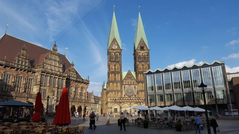 Truth or lie? - A special tour through Bremen's Old town - Exploring Bremen’s Old Town: What to Expect from the Tour