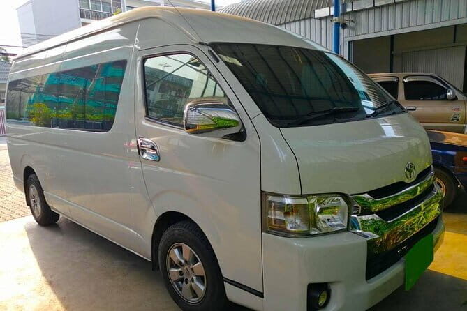 Try find your better than usAirport service SiemReap HTL-APT SAI - The Sum Up