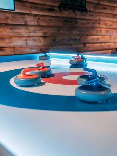 Try Street-curling in Top Bergen Activity Bar! - The Sum Up
