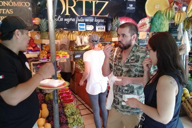 Try the Peruvian flavor + pisco sour class in the historic center of Lima - Key Points