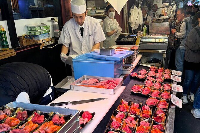 Tsukiji Food Tour Explore Markets and Temples in Tokyo - Group Size and Logistics