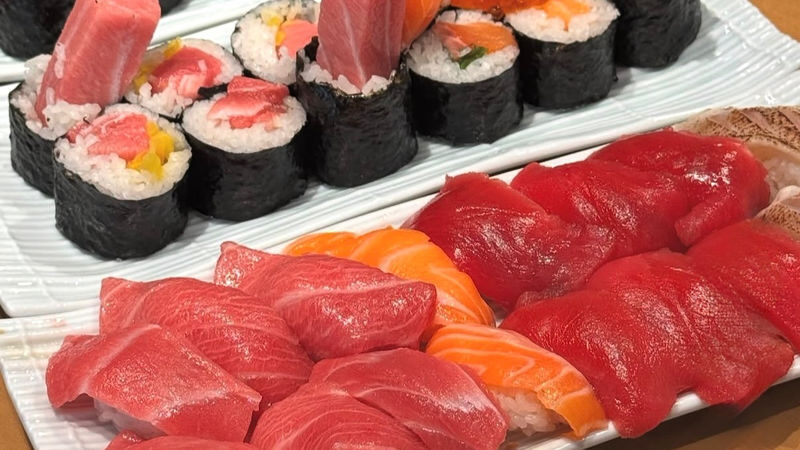 Tsukiji Outer Market Private Half-Day Food Tour - What private means for your visit