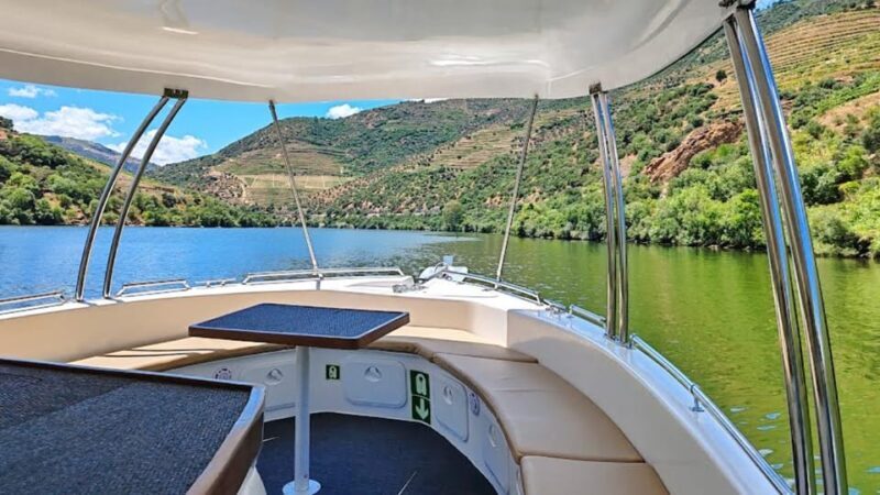 TUA, Ansiães: Boat Trip (Tua - Pinhão) + Lunch (Calça Curta) - A Detailed Look at the Tour