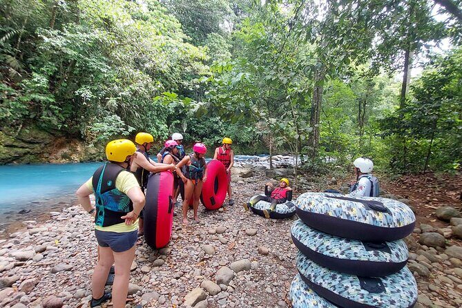 Tubing in Rio Celeste - FAQ: Your Questions About Tubing in Rio Celeste