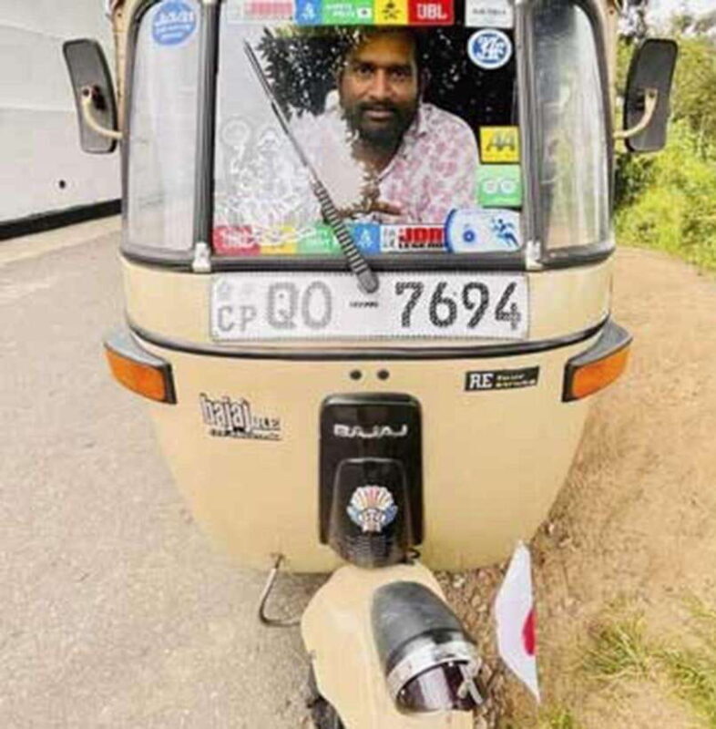 Tuk Tuk adventure from Kandy to Sigiriya Rock - Key Points