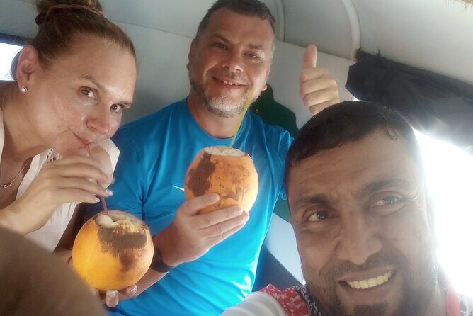 Tuk Tuk city tour is very cheap in colombo( All inclusive tour) - Key Points