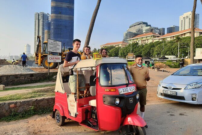 Tuk Tuk Private City Tour in Colombo - All-inclusive - FAQ